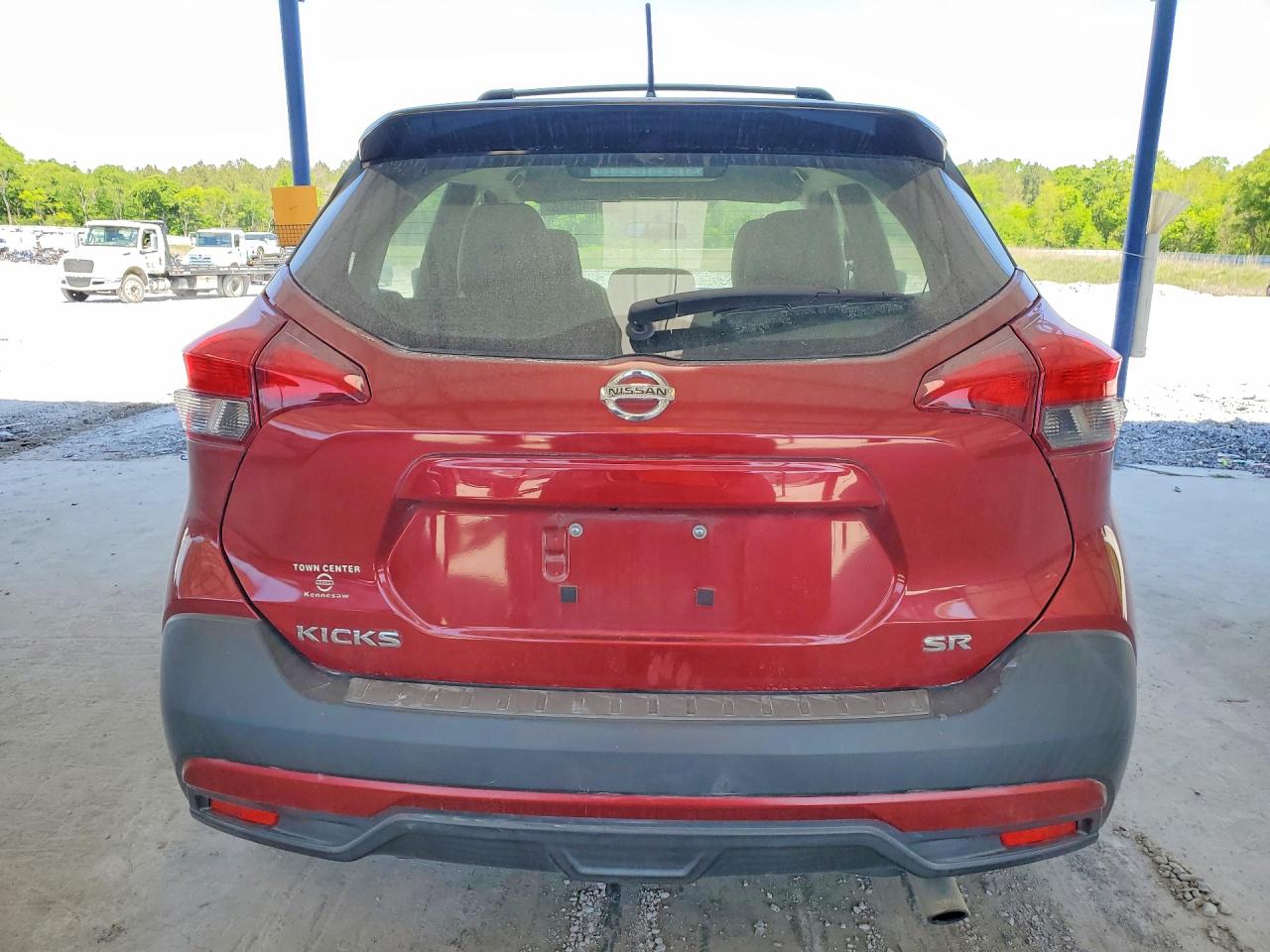 2019 NISSAN KICKS SR photo 6