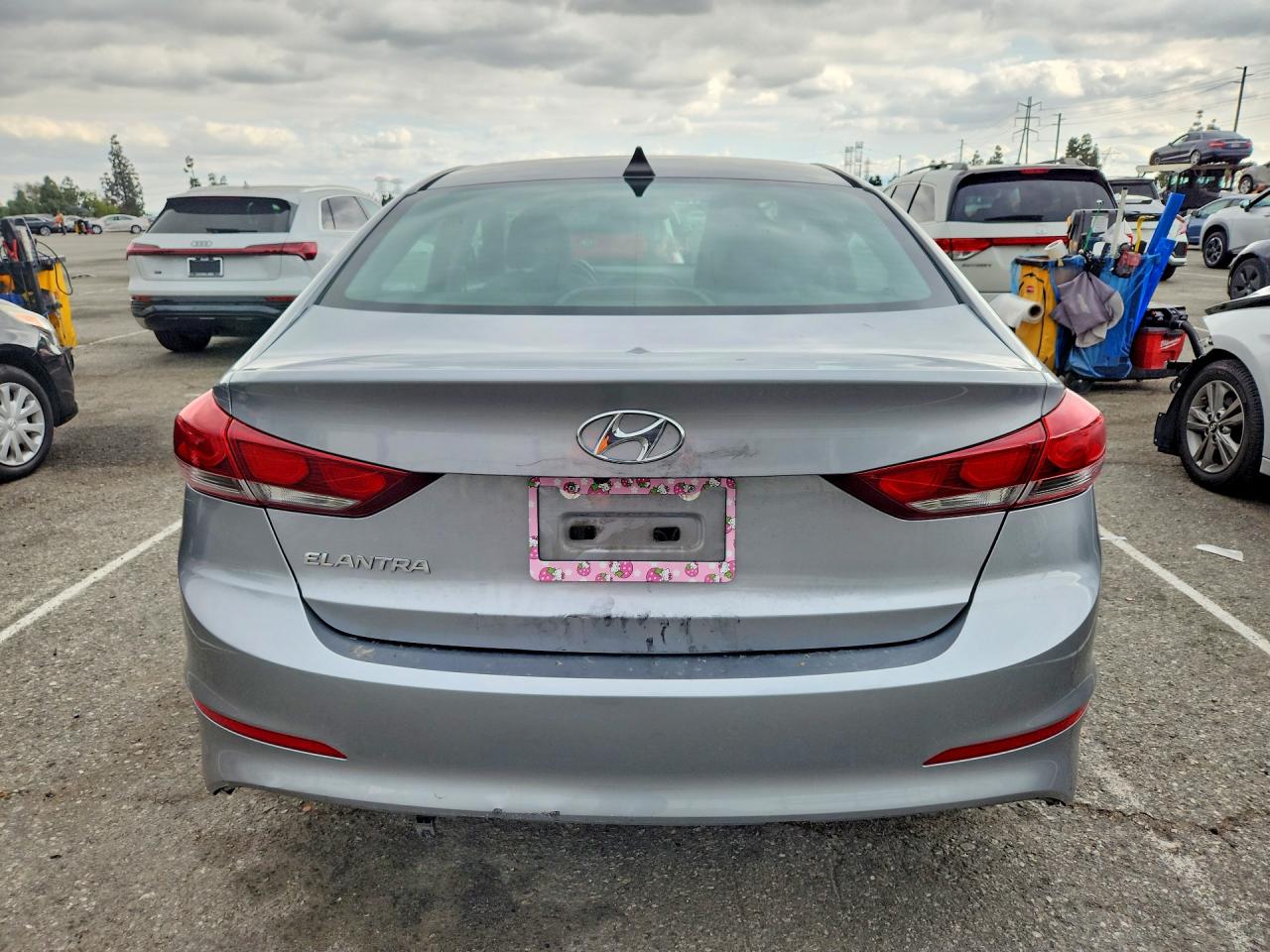 2017 HYUNDAI ELANTRA SE photo 11