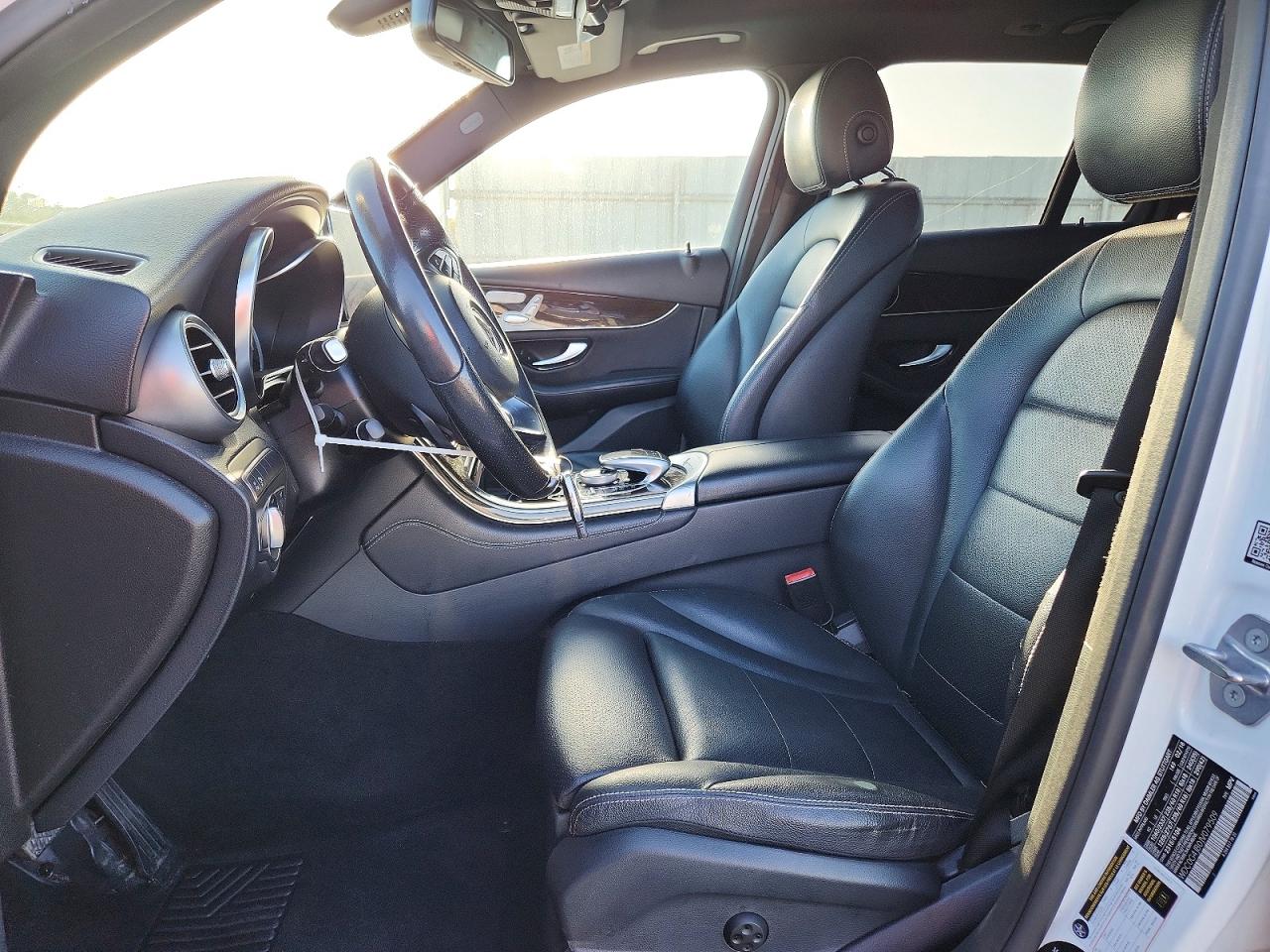 2018 MERCEDES-BENZ GLC 300 photo 13