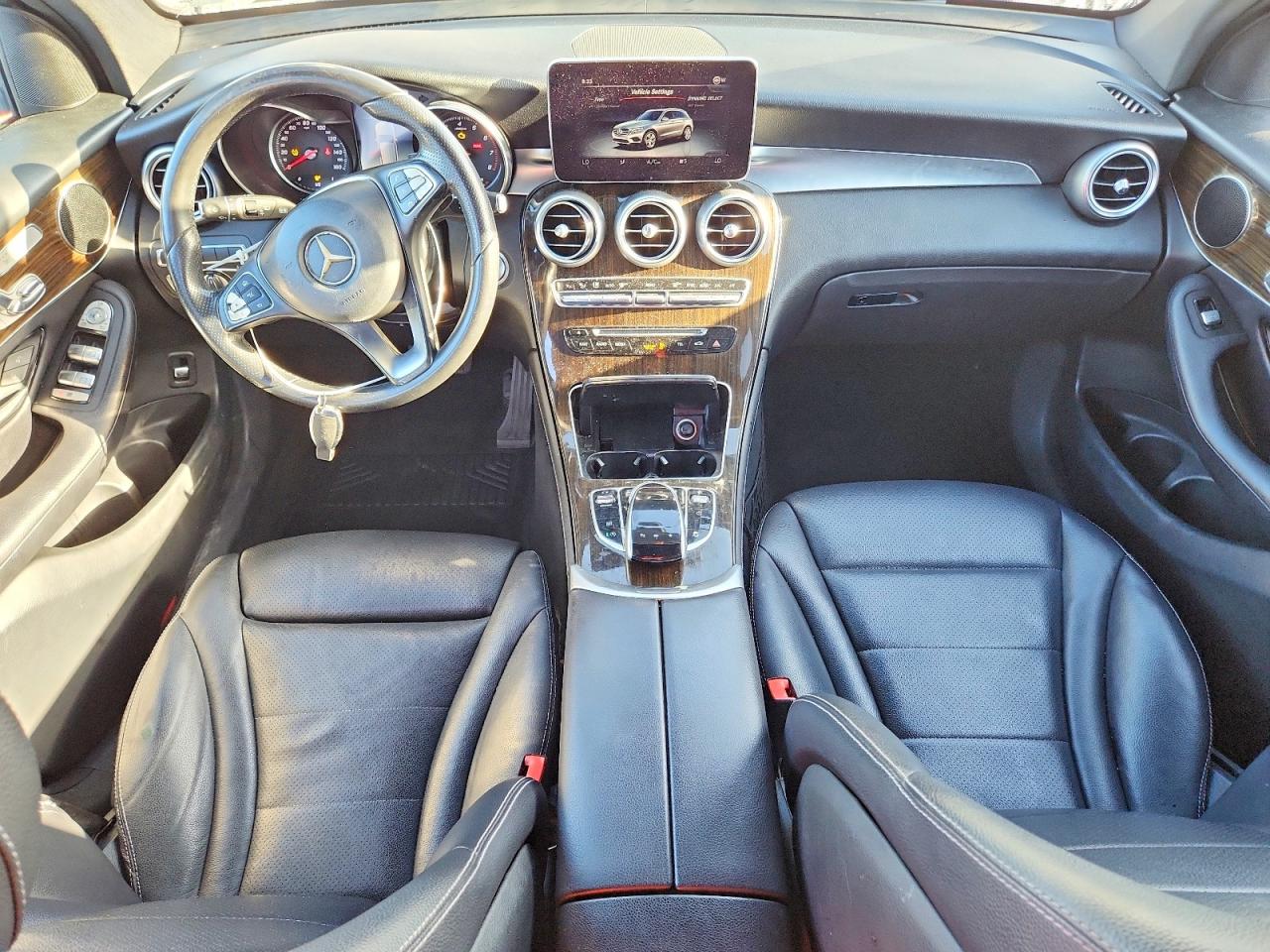 2018 MERCEDES-BENZ GLC 300 photo 15