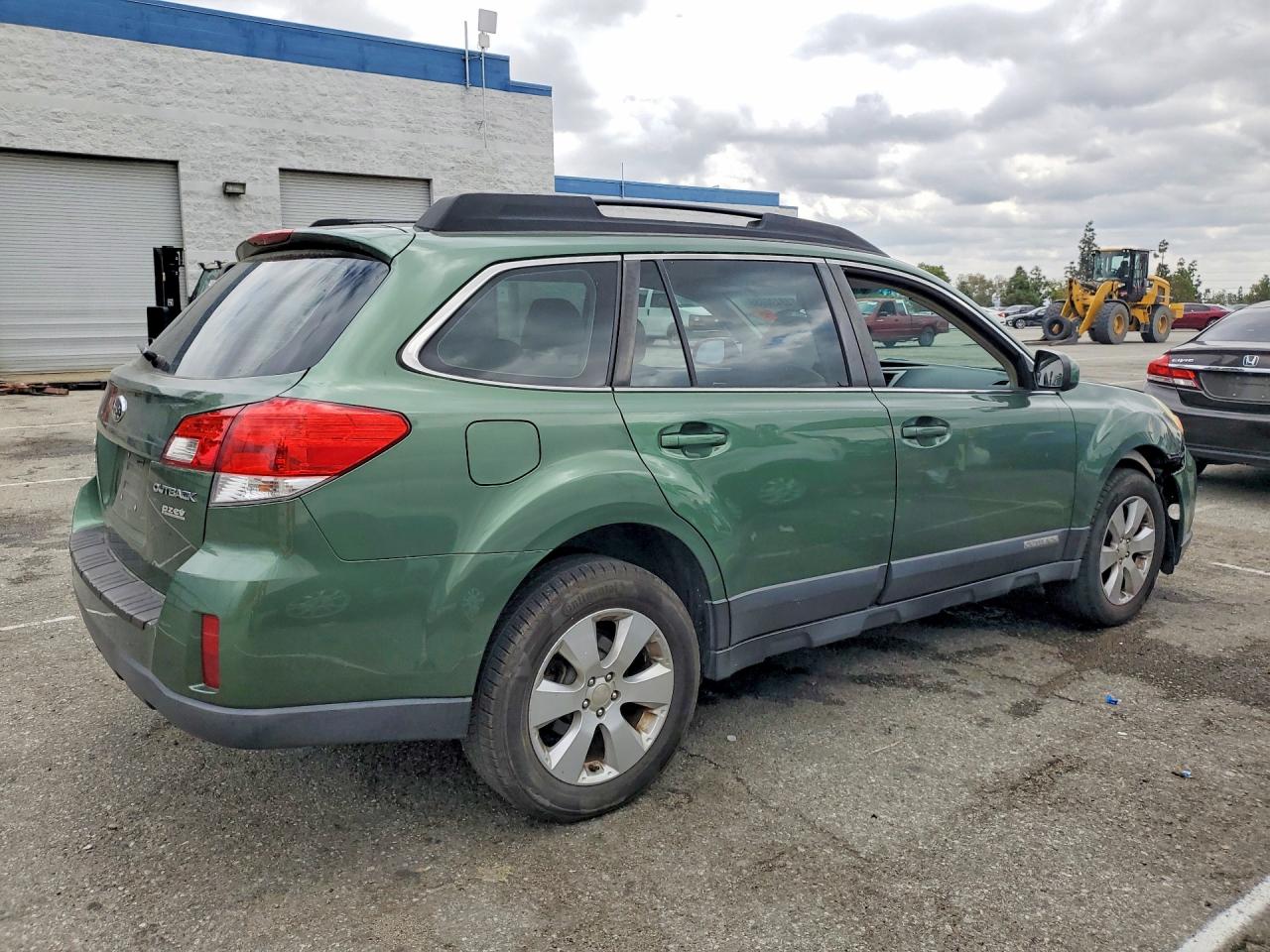 2012 SUBARU OUTBACK 2.5I photo 3