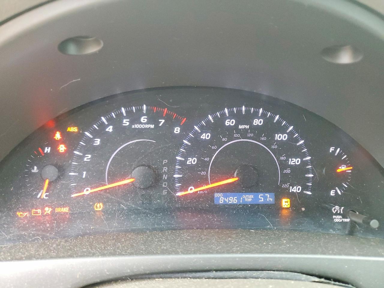 2011 TOYOTA CAMRY LE photo 17