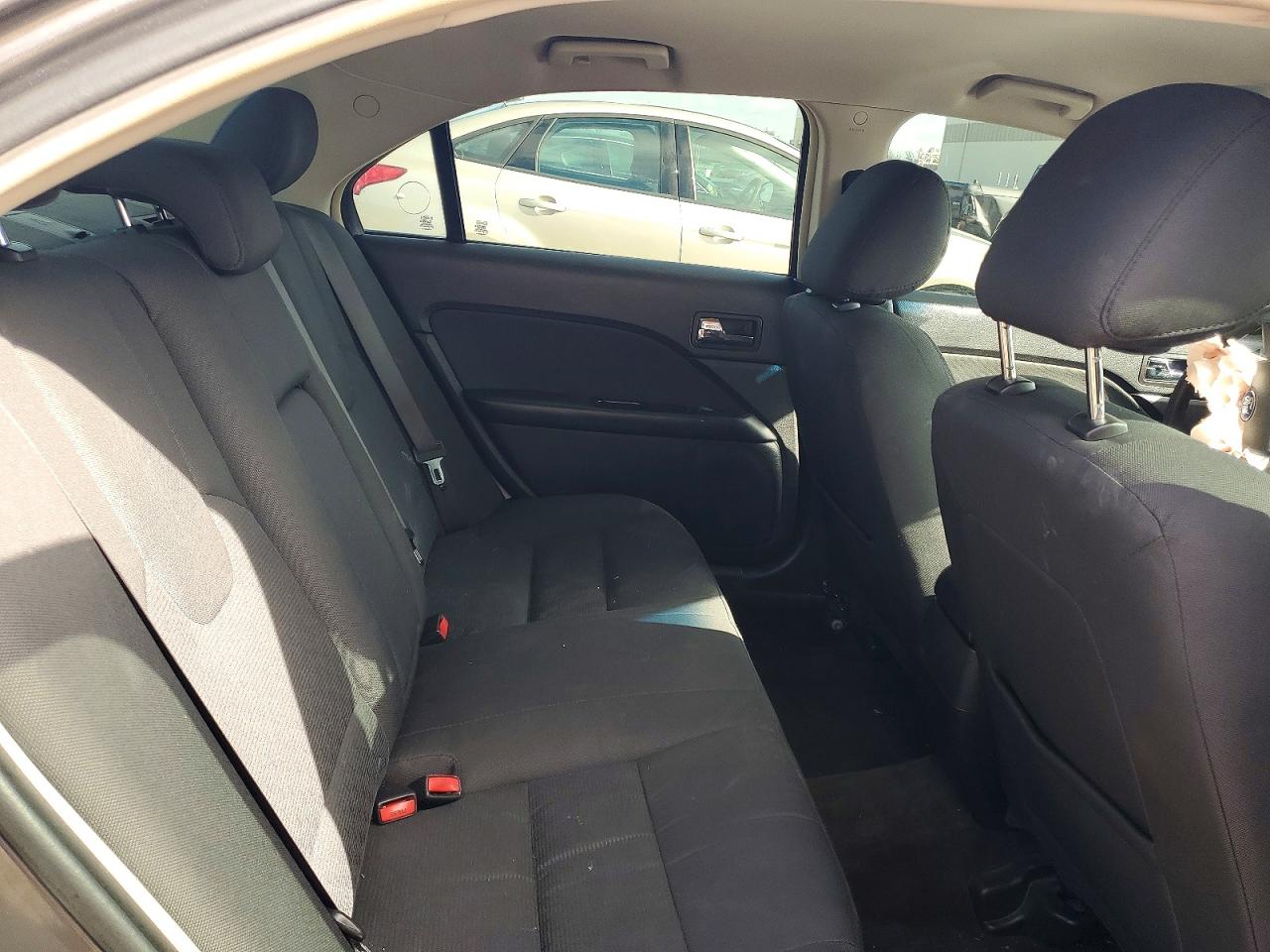 2011 FORD FUSION SE photo 10