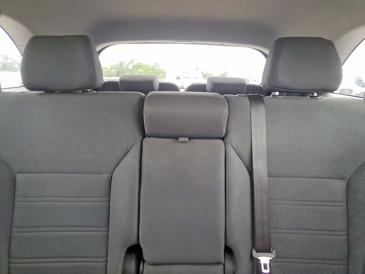 2016 KIA SORENTO LX photo 28
