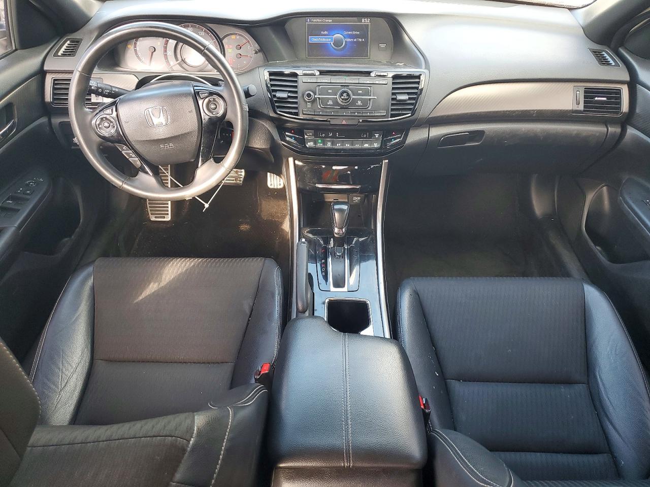 2016 HONDA ACCORD SPORT photo 15
