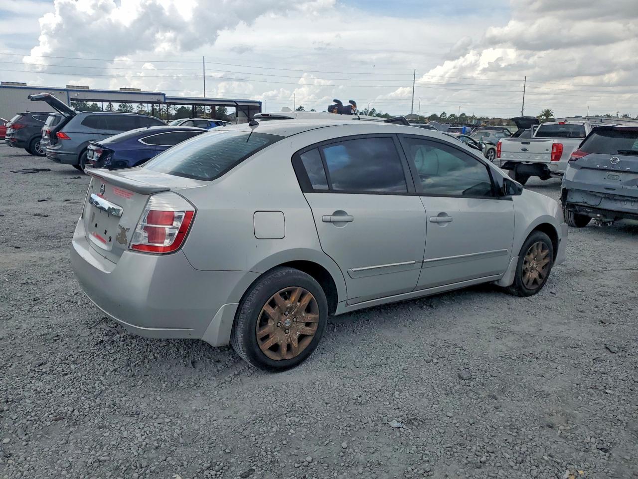 2011 NISSAN SENTRA 2.0 photo 5