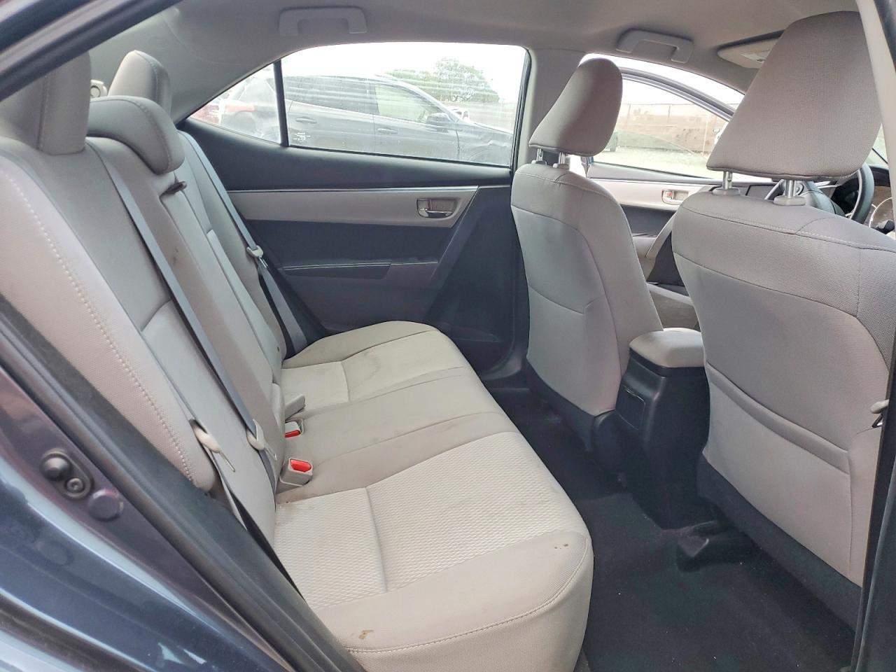 2016 TOYOTA COROLLA LE photo 28