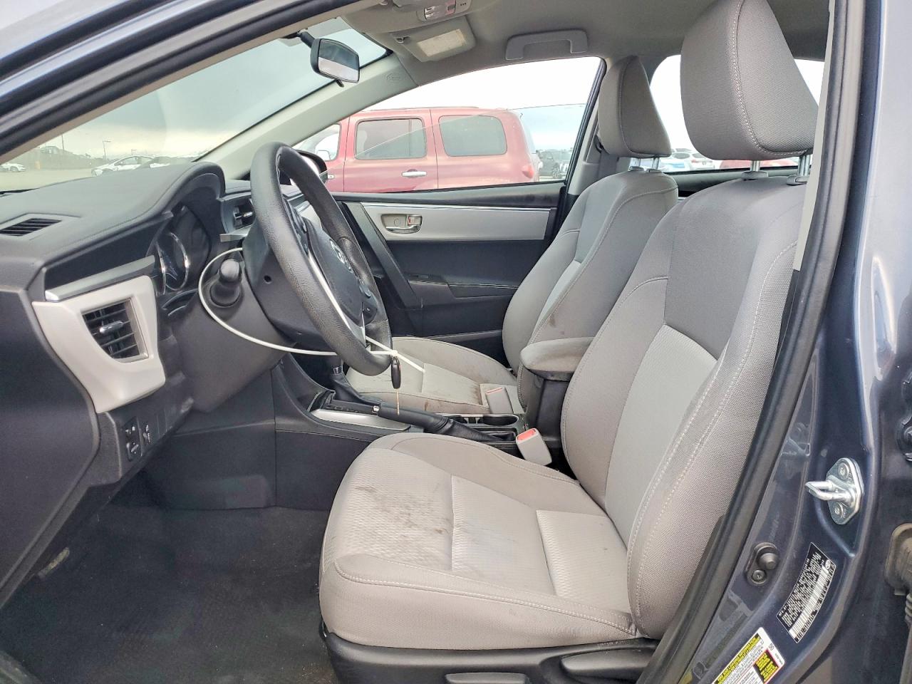 2016 TOYOTA COROLLA LE photo 19