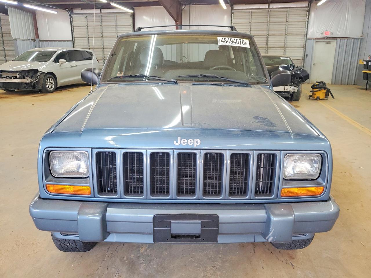1999 JEEP CHEROKEE SPORT photo 13