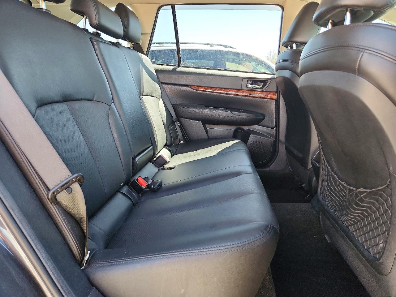 2011 SUBARU OUTBACK 3.6R LIMITED photo 21