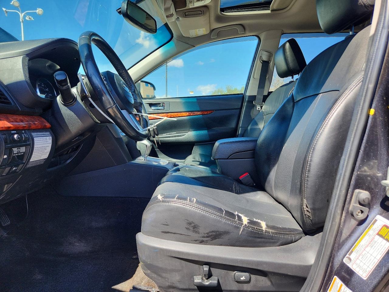 2011 SUBARU OUTBACK 3.6R LIMITED photo 13