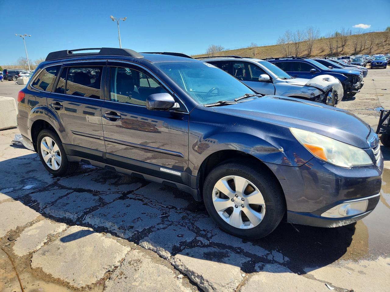 2011 SUBARU OUTBACK 3.6R LIMITED photo 7