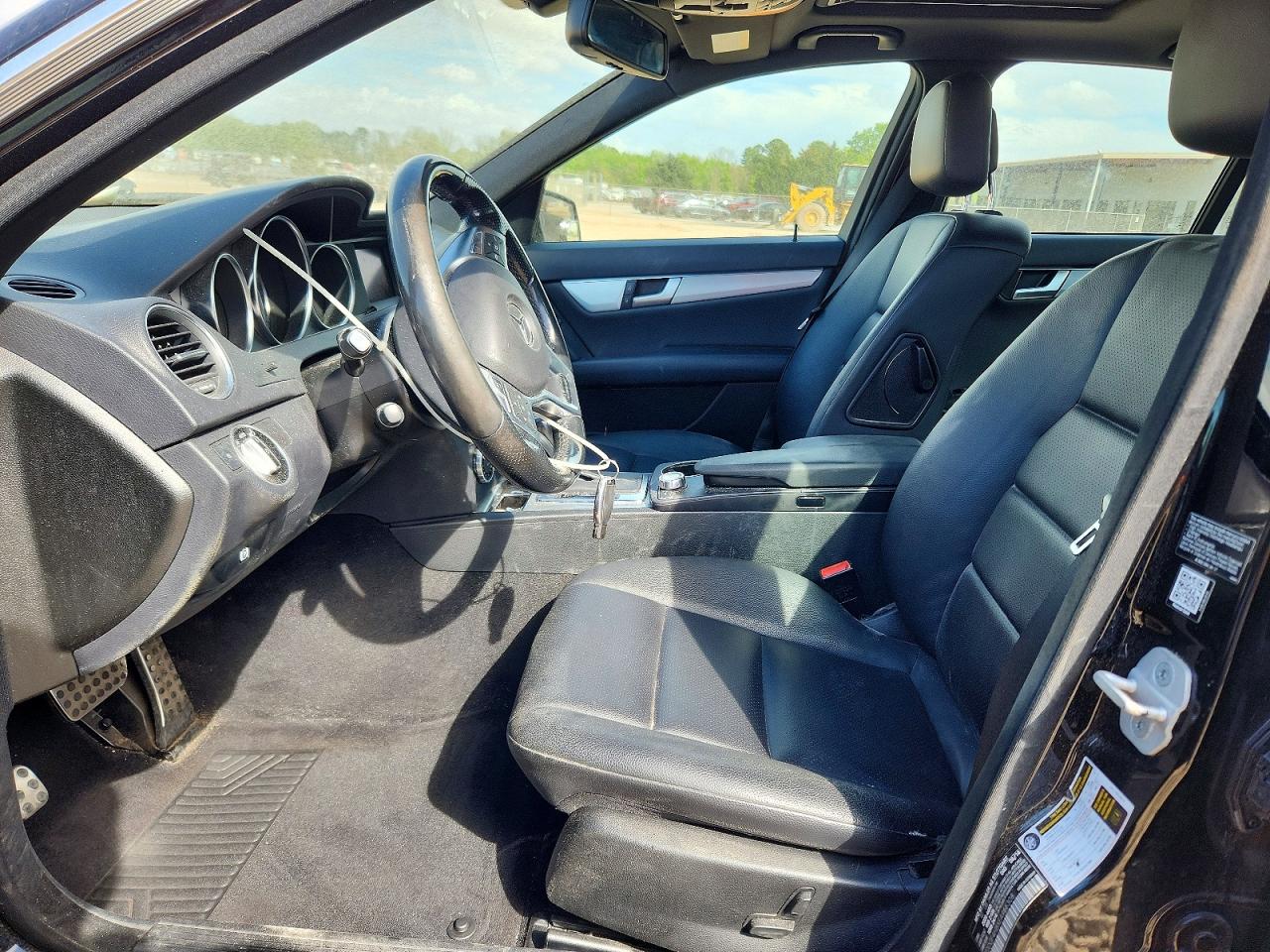 2014 MERCEDES-BENZ C 250 photo 7