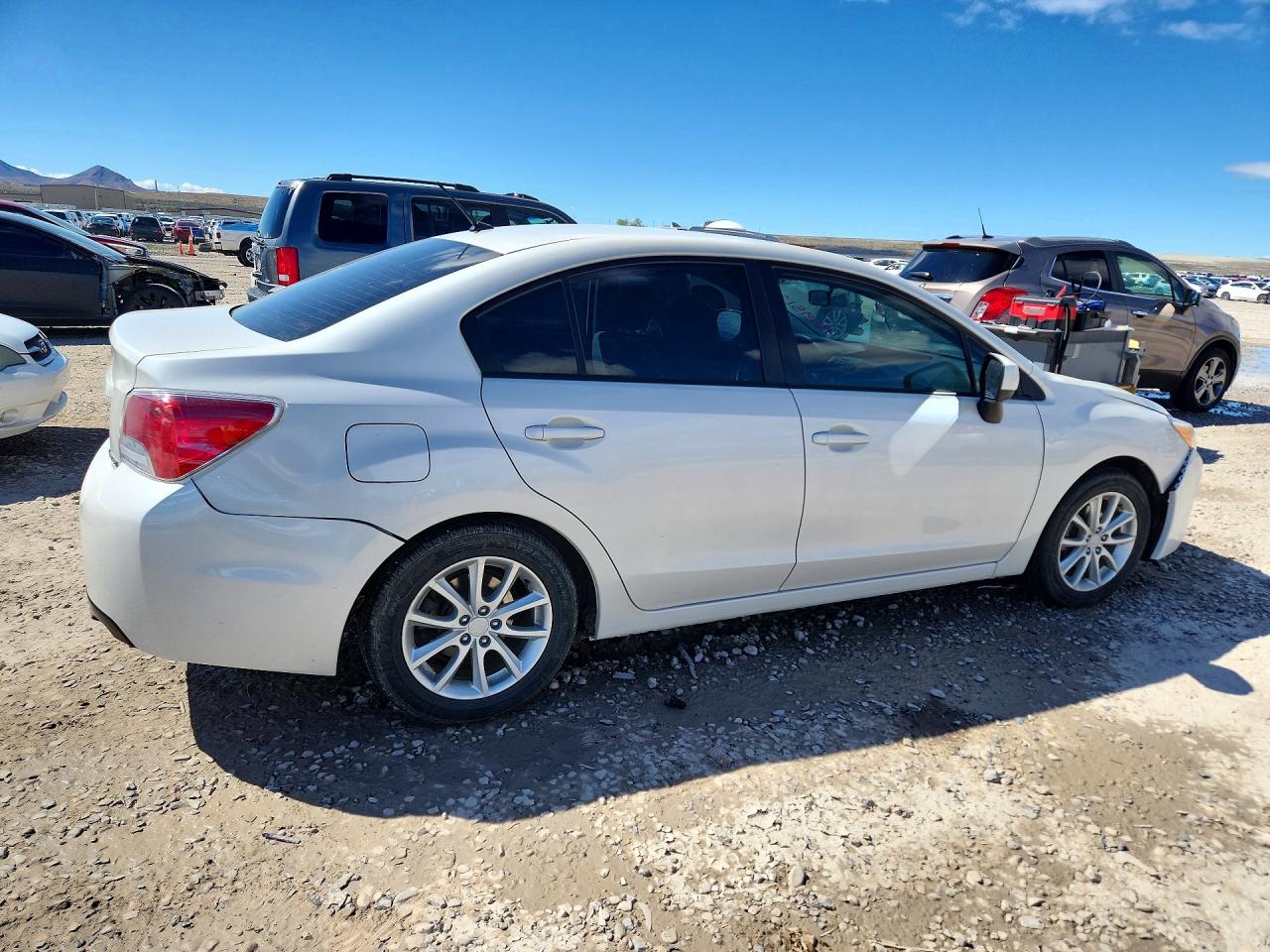 2014 SUBARU IMPREZA PREMIUM photo 3