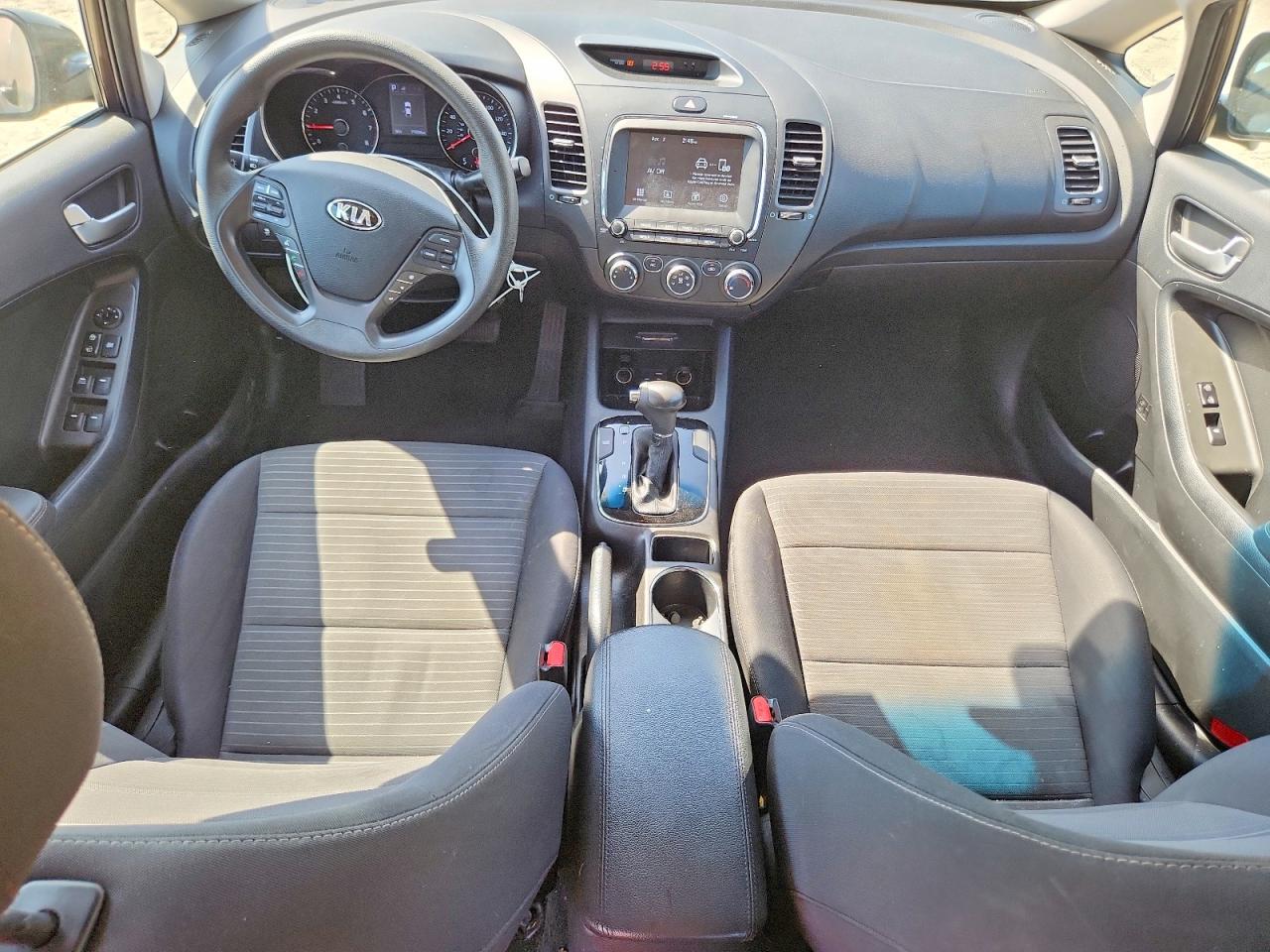 2018 KIA FORTE LX photo 22