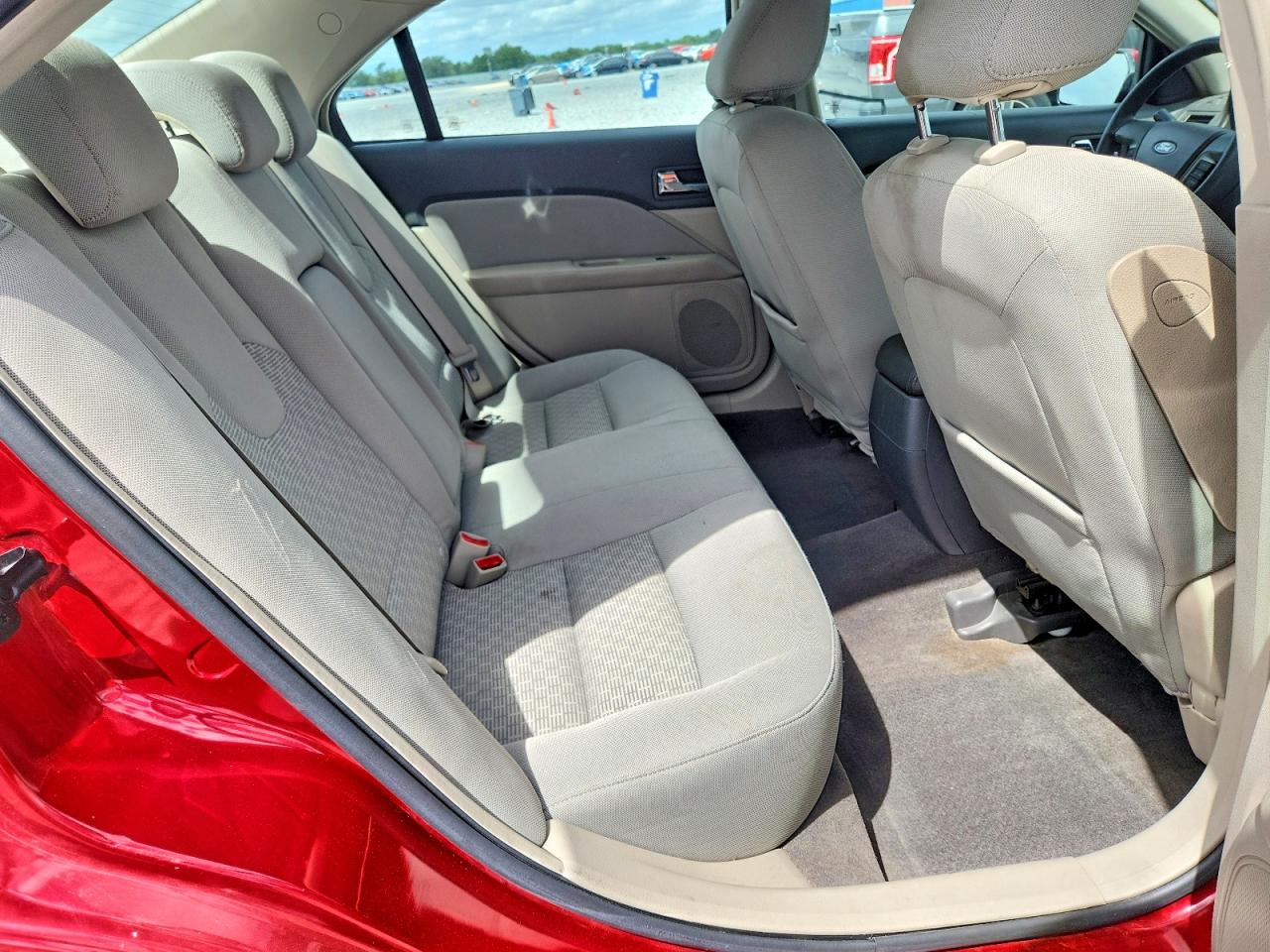 2010 FORD FUSION SE photo 28