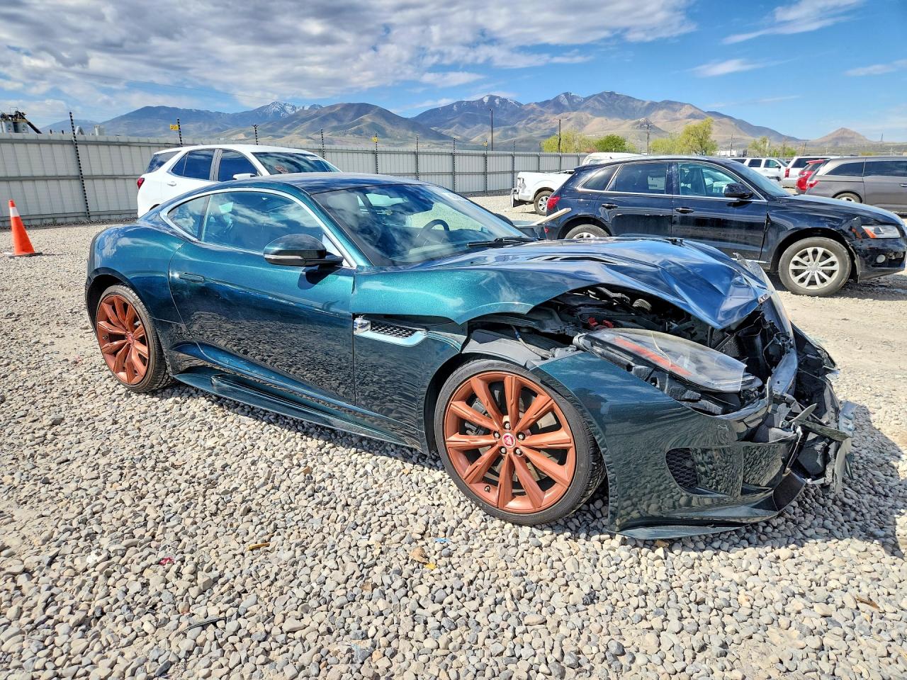 2016 JAGUAR F-TYPE R photo 4