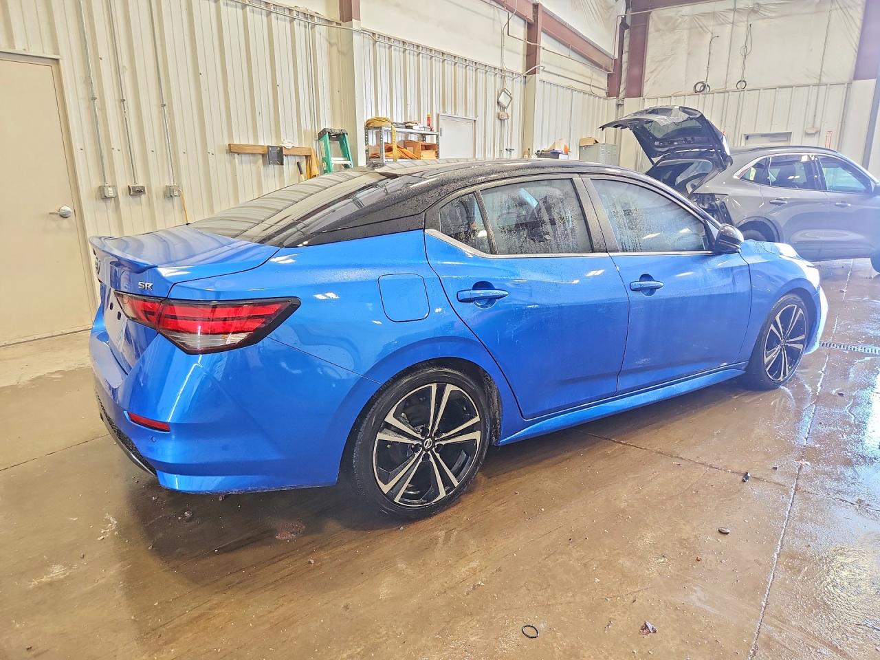 2022 NISSAN SENTRA SR photo 3