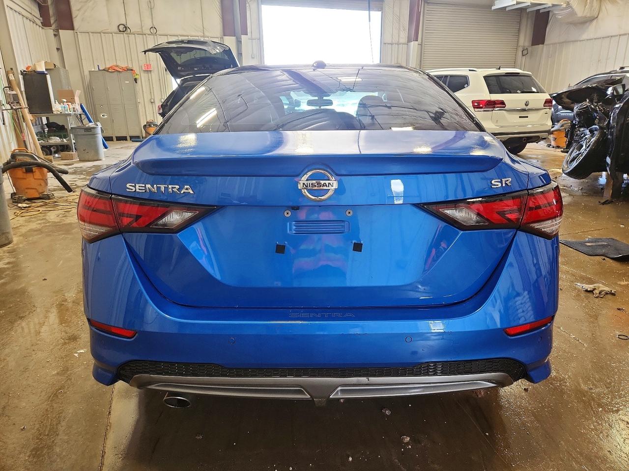 2022 NISSAN SENTRA SR photo 6