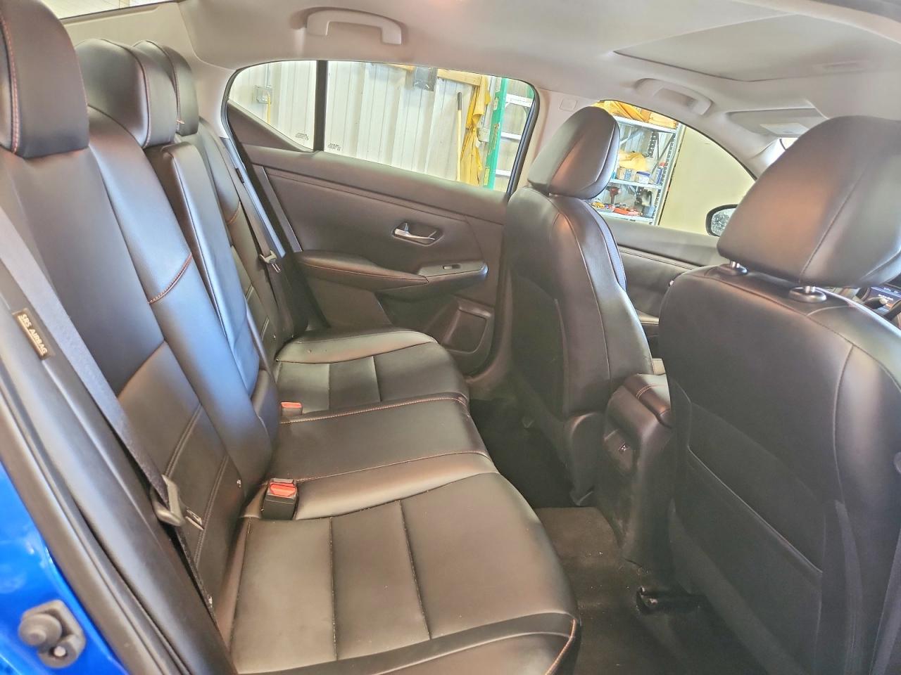 2022 NISSAN SENTRA SR photo 10