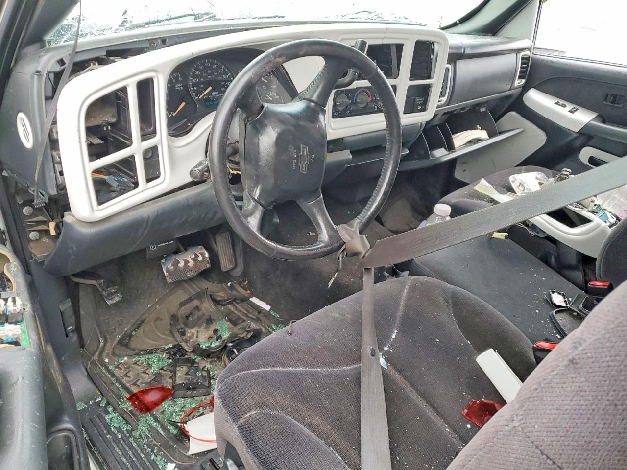 2002 CHEVROLET SILVERADO C1500 photo 15