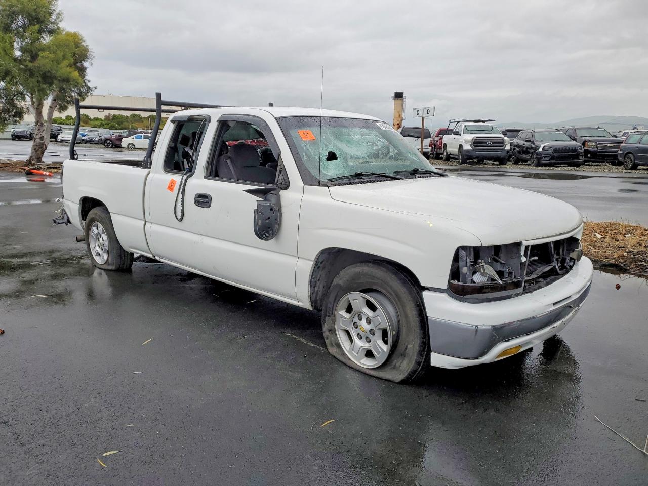 2002 CHEVROLET SILVERADO C1500 photo 7