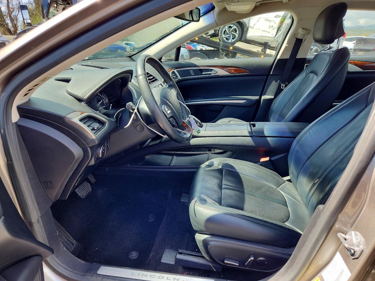 2015 LINCOLN MKZ HYBRID photo 13