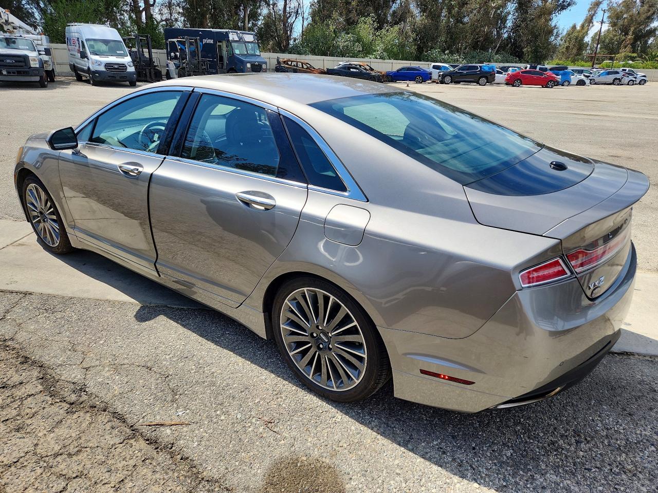 2015 LINCOLN MKZ HYBRID photo 3