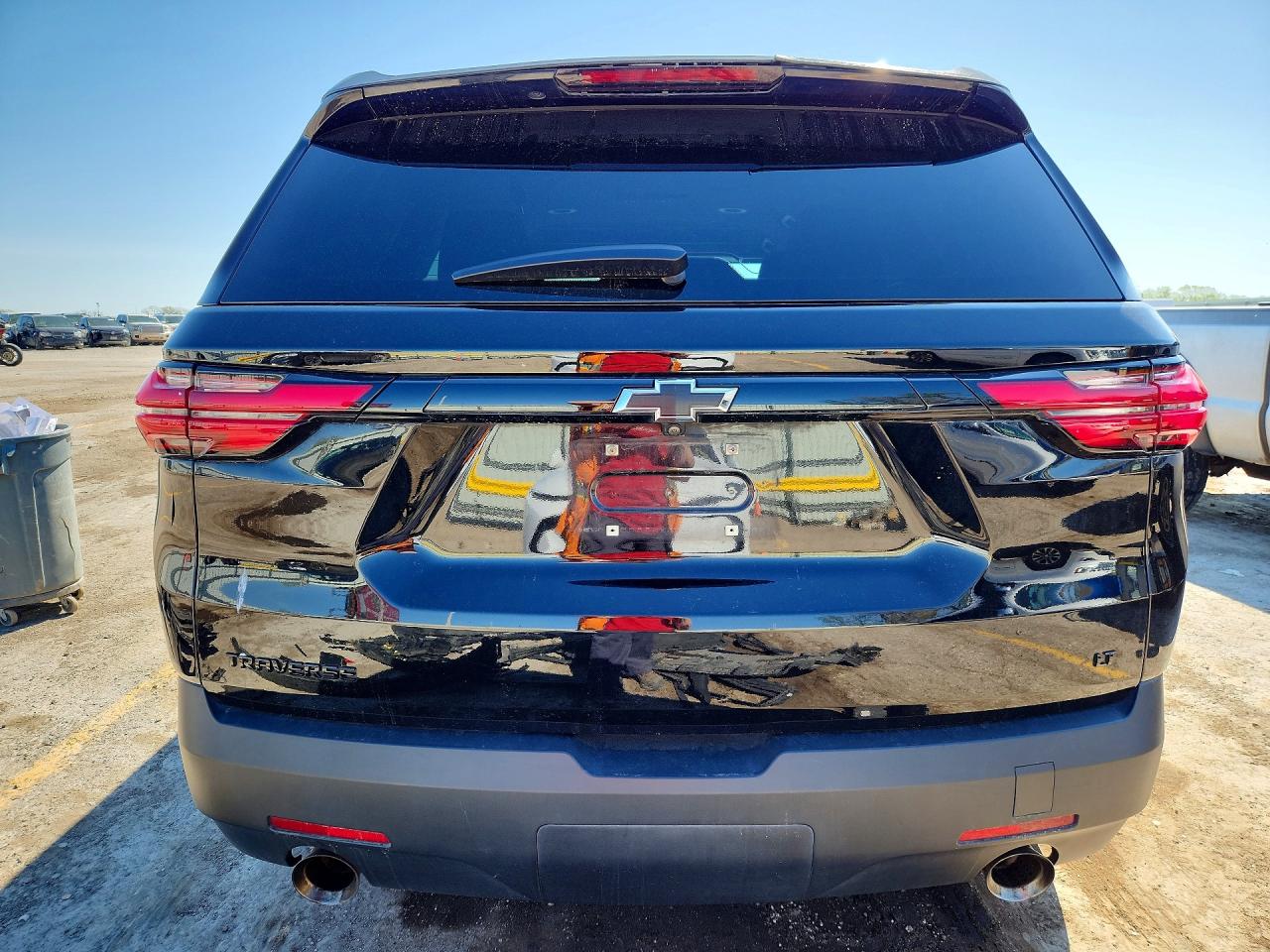 2023 CHEVROLET TRAVERSE LT photo 11