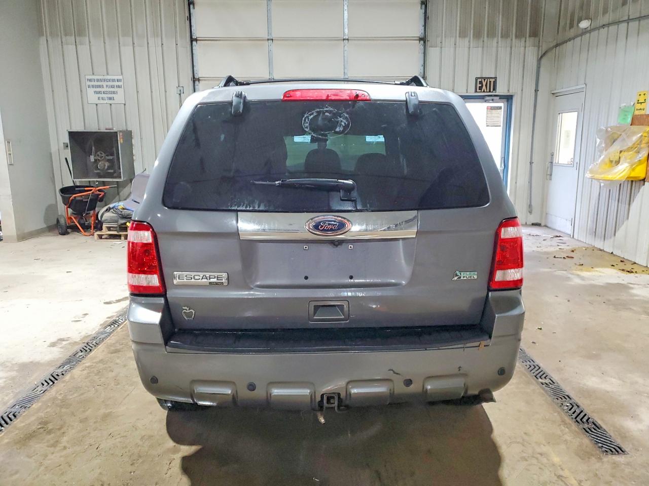 2011 FORD ESCAPE LIMITED photo 11
