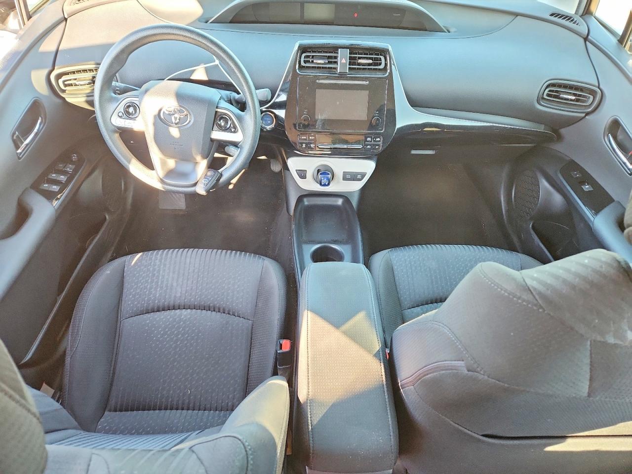 2016 TOYOTA PRIUS TWO ECO photo 15