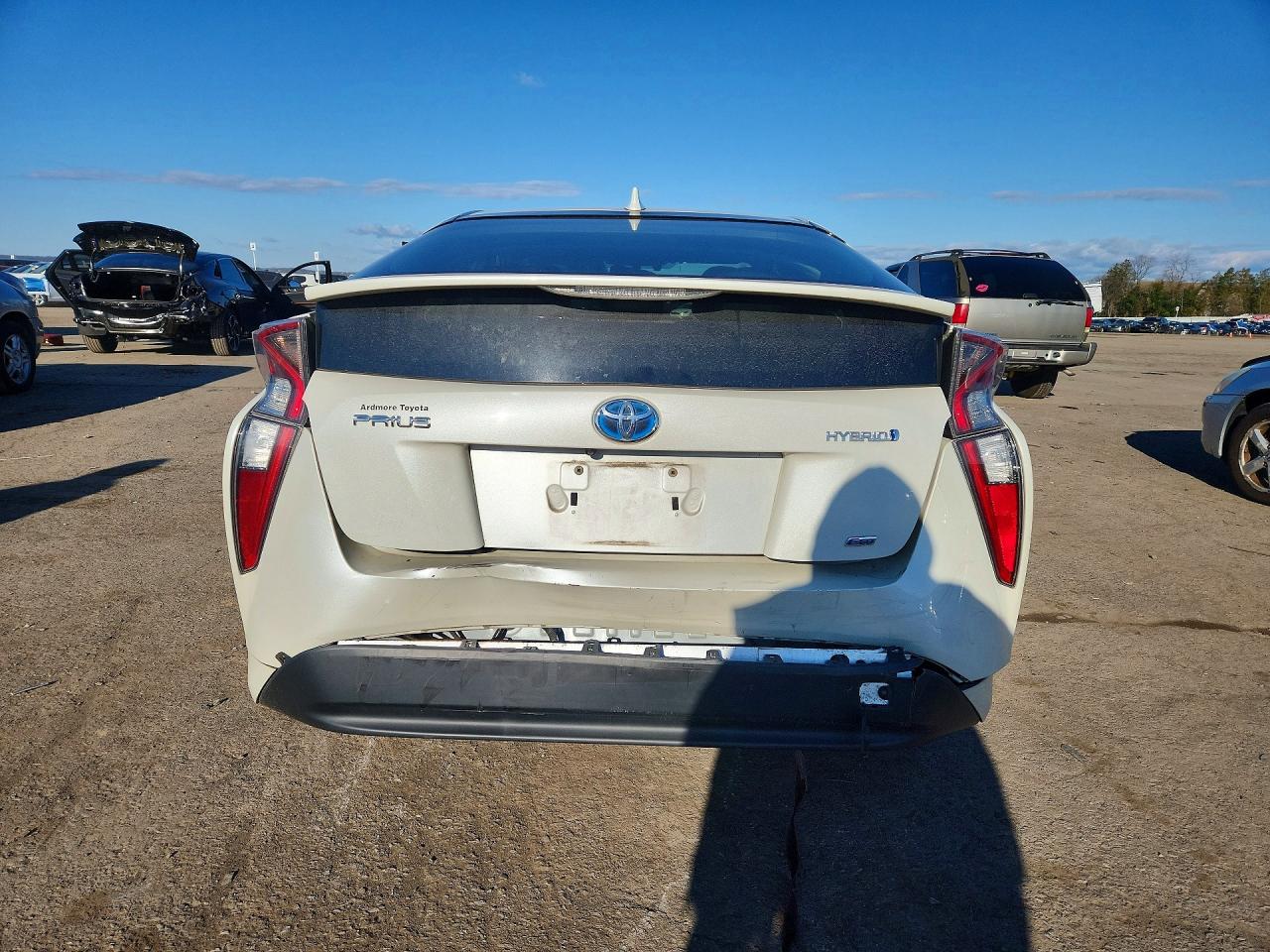 2016 TOYOTA PRIUS TWO ECO photo 11