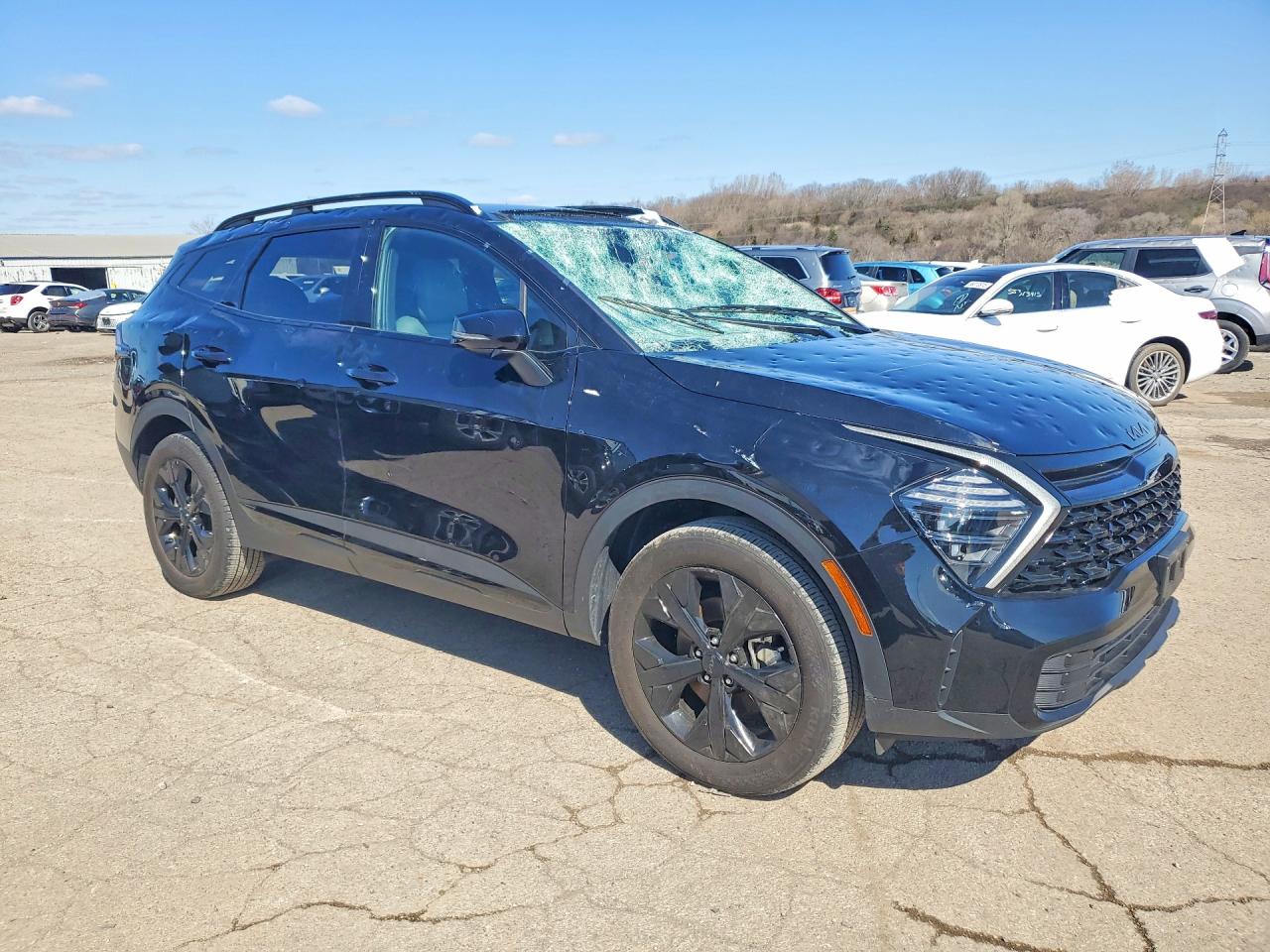2025 KIA SPORTAGE X-LINE photo 7