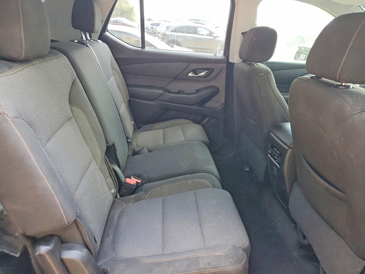 2019 CHEVROLET TRAVERSE LS photo 11