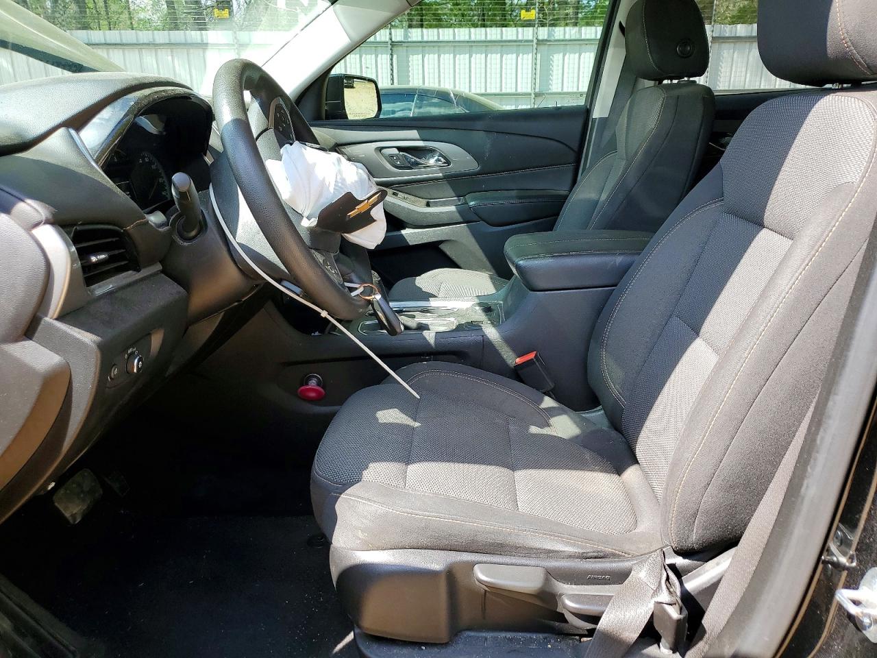 2019 CHEVROLET TRAVERSE LS photo 7