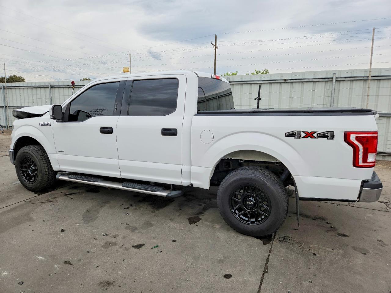 2016 FORD F150 SUPERCREW photo 4