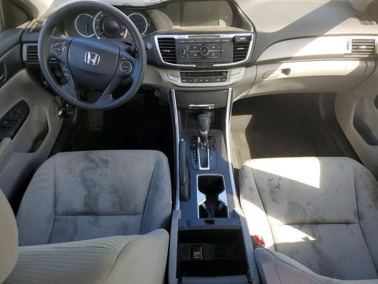 2015 HONDA ACCORD LX photo 8