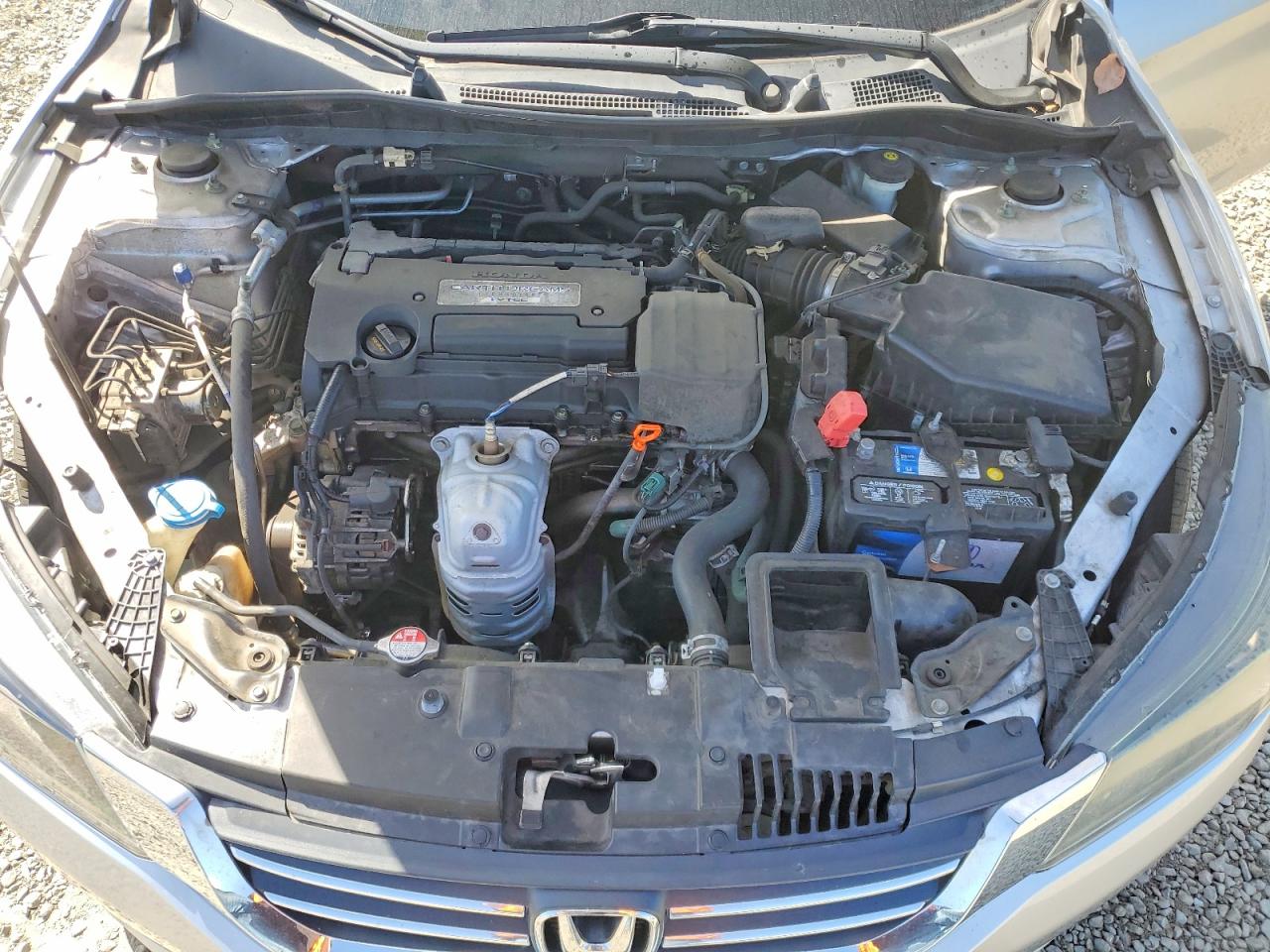 2015 HONDA ACCORD LX photo 11