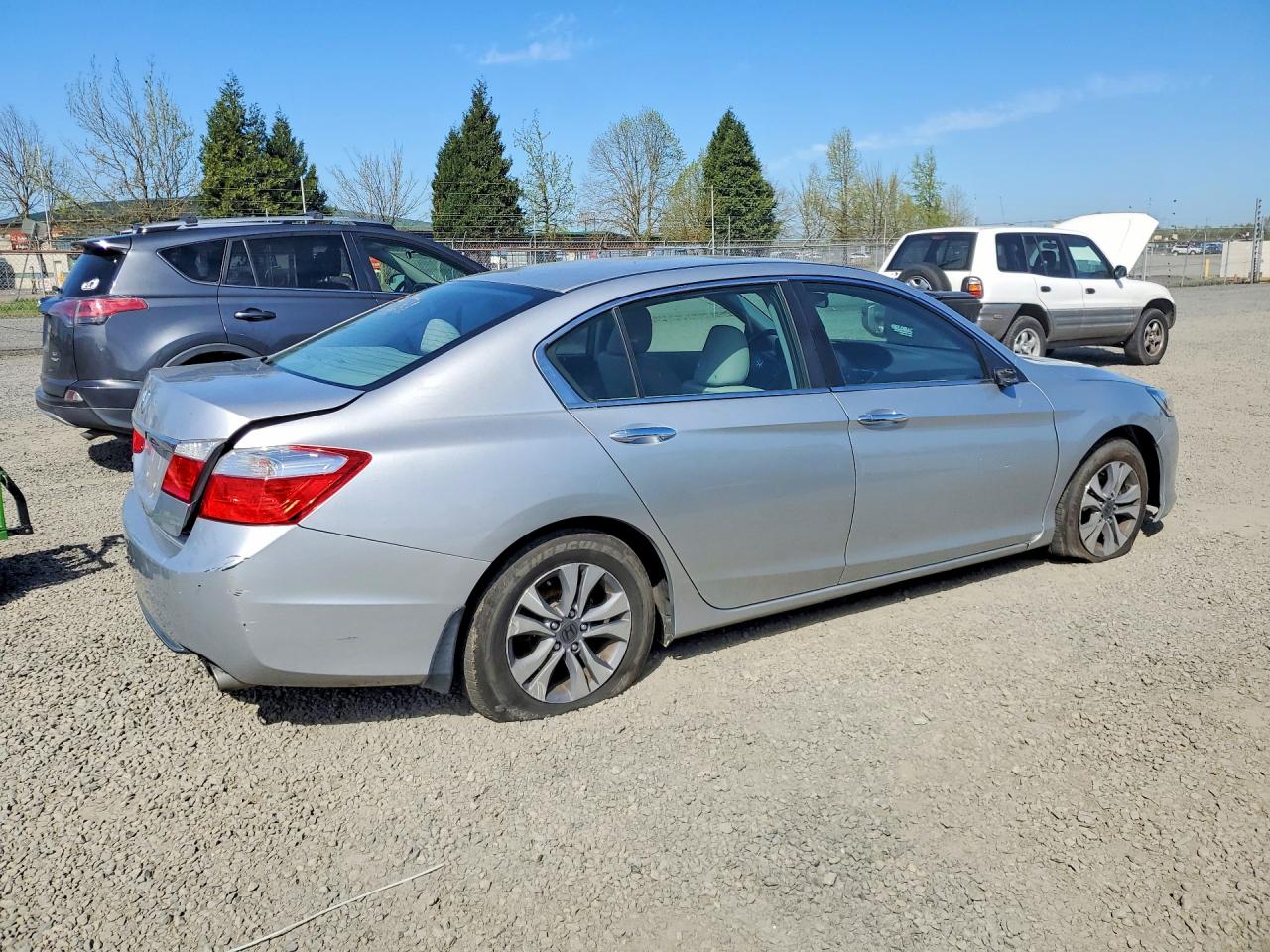 2015 HONDA ACCORD LX photo 3