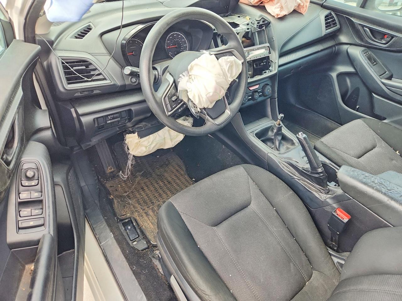 2017 SUBARU IMPREZA photo 15
