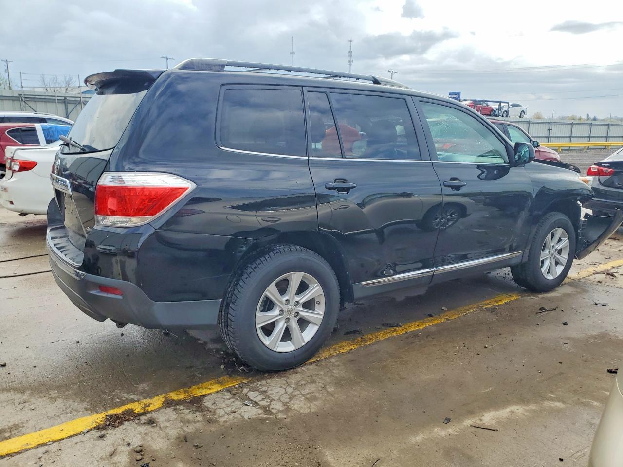 2012 TOYOTA HIGHLANDER SE photo 3