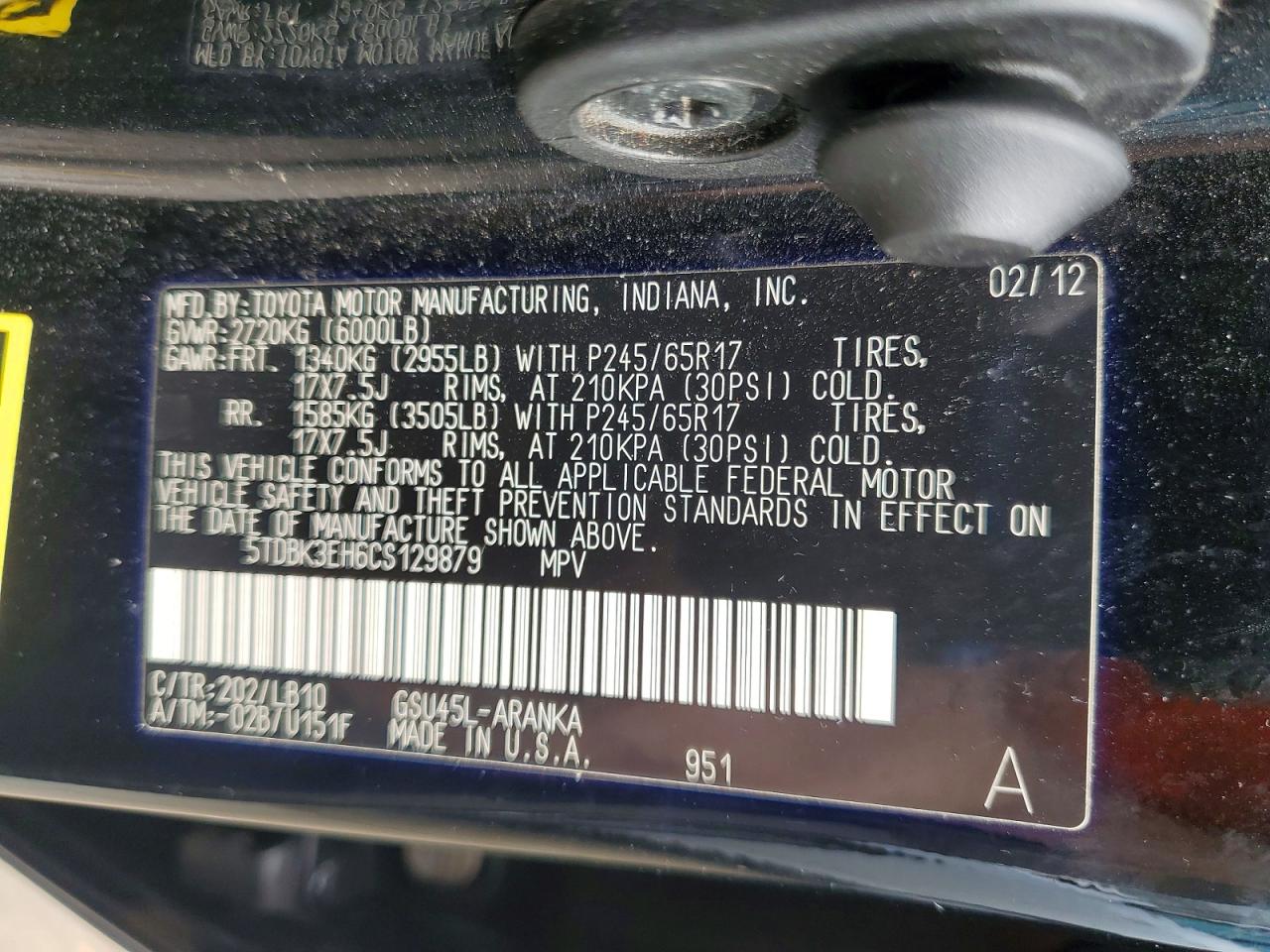 2012 TOYOTA HIGHLANDER SE photo 13