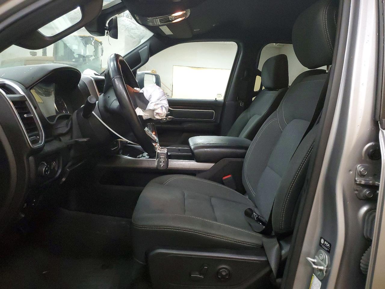 2021 RAM 1500 BIG HORN photo 13