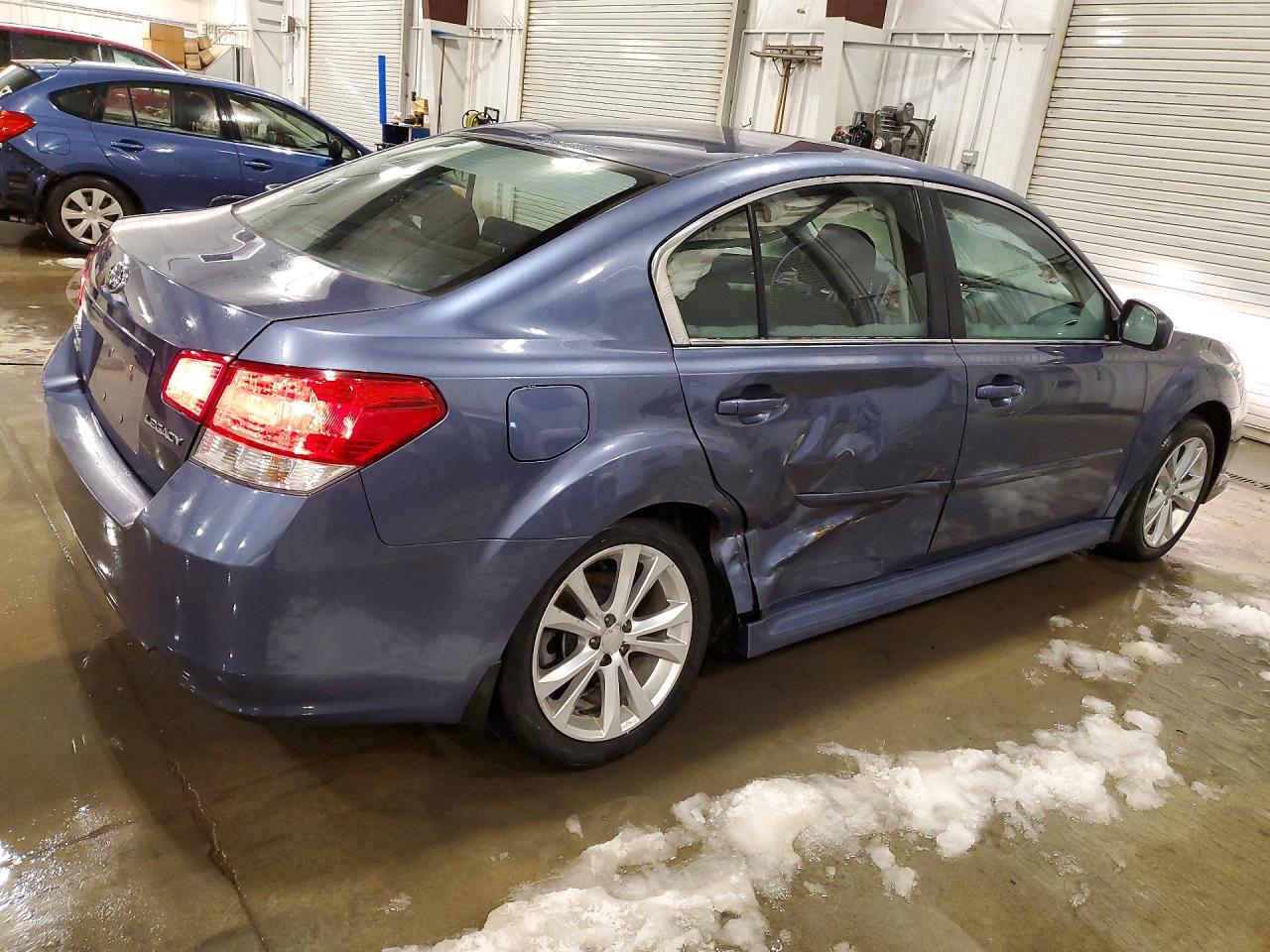 2013 SUBARU LEGACY 2.5I PREMIUM photo 5