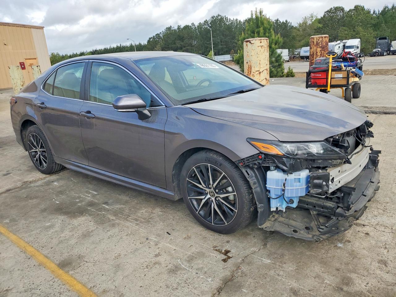2022 TOYOTA CAMRY SE photo 7