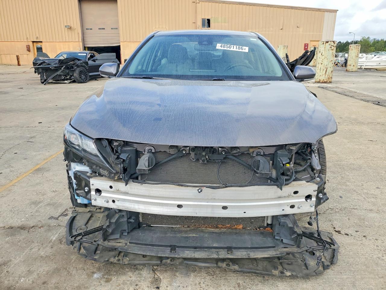 2022 TOYOTA CAMRY SE photo 9