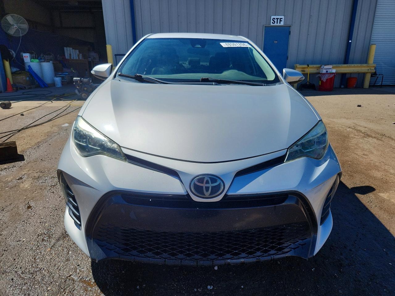 2018 TOYOTA COROLLA SE photo 9