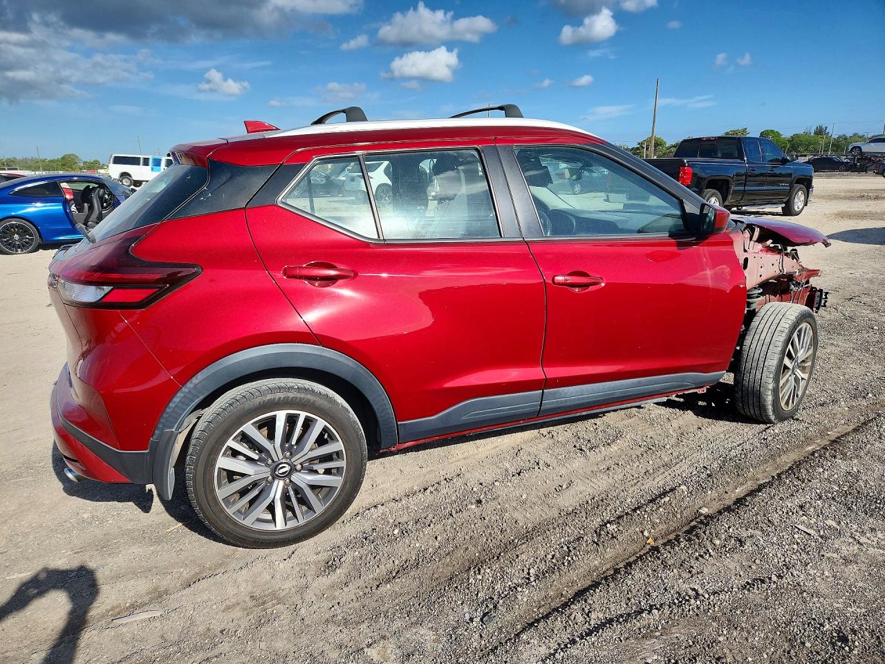 2022 NISSAN KICKS SV photo 5