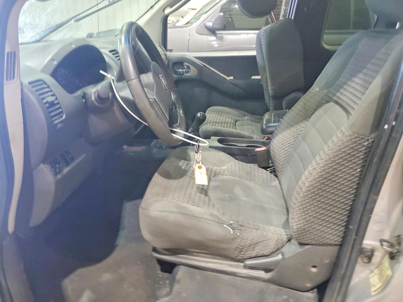 2006 NISSAN FRONTIER SE photo 19