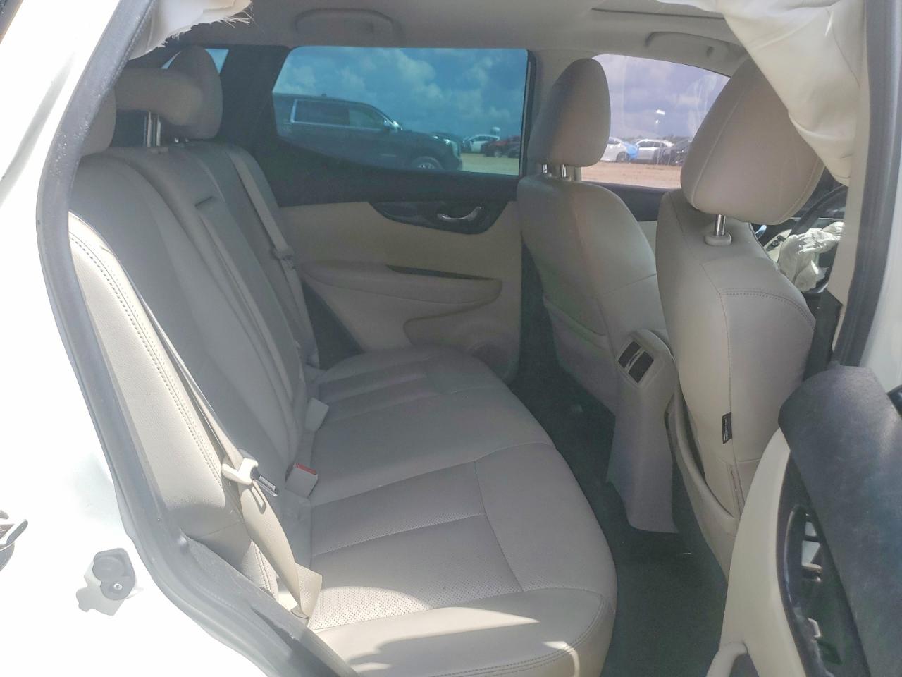 2019 NISSAN ROGUE SPORT SL photo 11